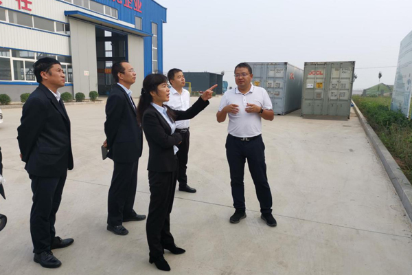 陜西航天建設(shè)集團(tuán)有限公司總經(jīng)理、黨委副書記謝明娟率隊(duì)赴遼寧一諾環(huán)保產(chǎn)業(yè)集團(tuán)開展考察調(diào)研工作