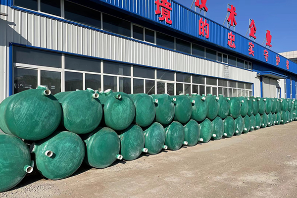 價(jià)格便宜的玻璃鋼化糞池能夠購(gòu)買(mǎi)嗎 價(jià)格便宜的玻璃鋼化糞池能夠購(gòu)買(mǎi)嗎